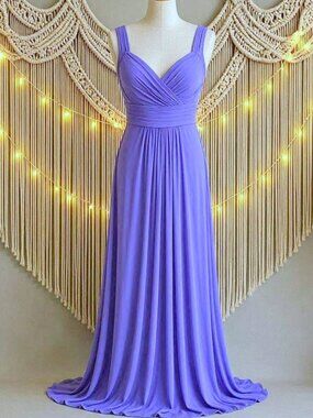 Lavender Evening Gown - Elegant Pleated V-Neck Dress